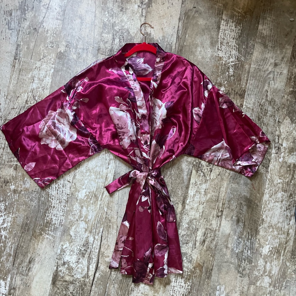 Bridesmaid Robe - Picture 2 of 3